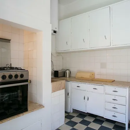 Caraujo Apartamento *